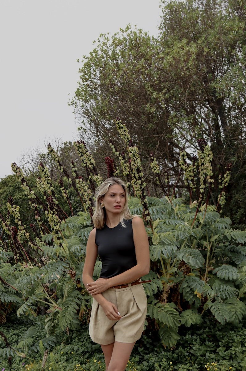 DIANA TOP NEGRO TOPS - Tienda Siete Mares