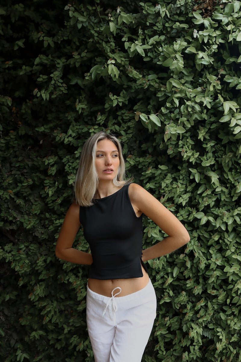 CATHE TOP NEGRO TOPS - Tienda Siete Mares