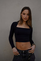 CHARLOTTE TOP NEGRO TOPS - Tienda Siete Mares